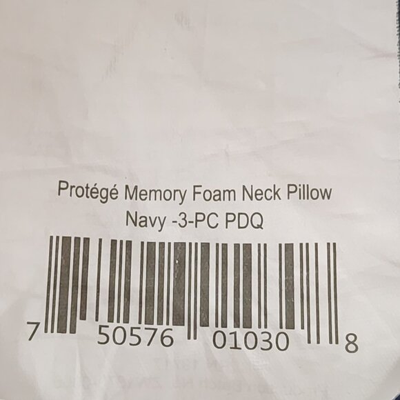 Protégé Cobalt Blue Poly 12"x13"  Zip Out Memory Foam Neck Pillow w/Snap Closure - Picture 12 of 16